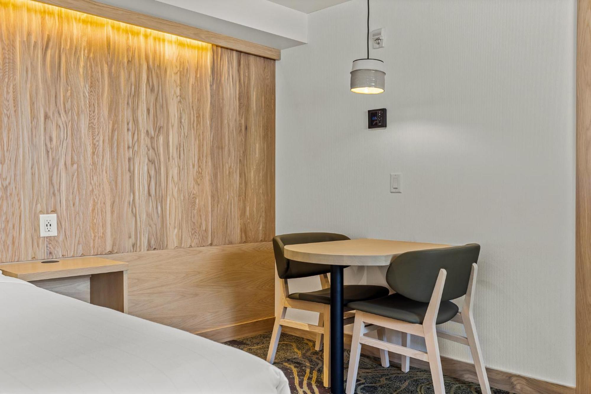 Hotel Otter 4*