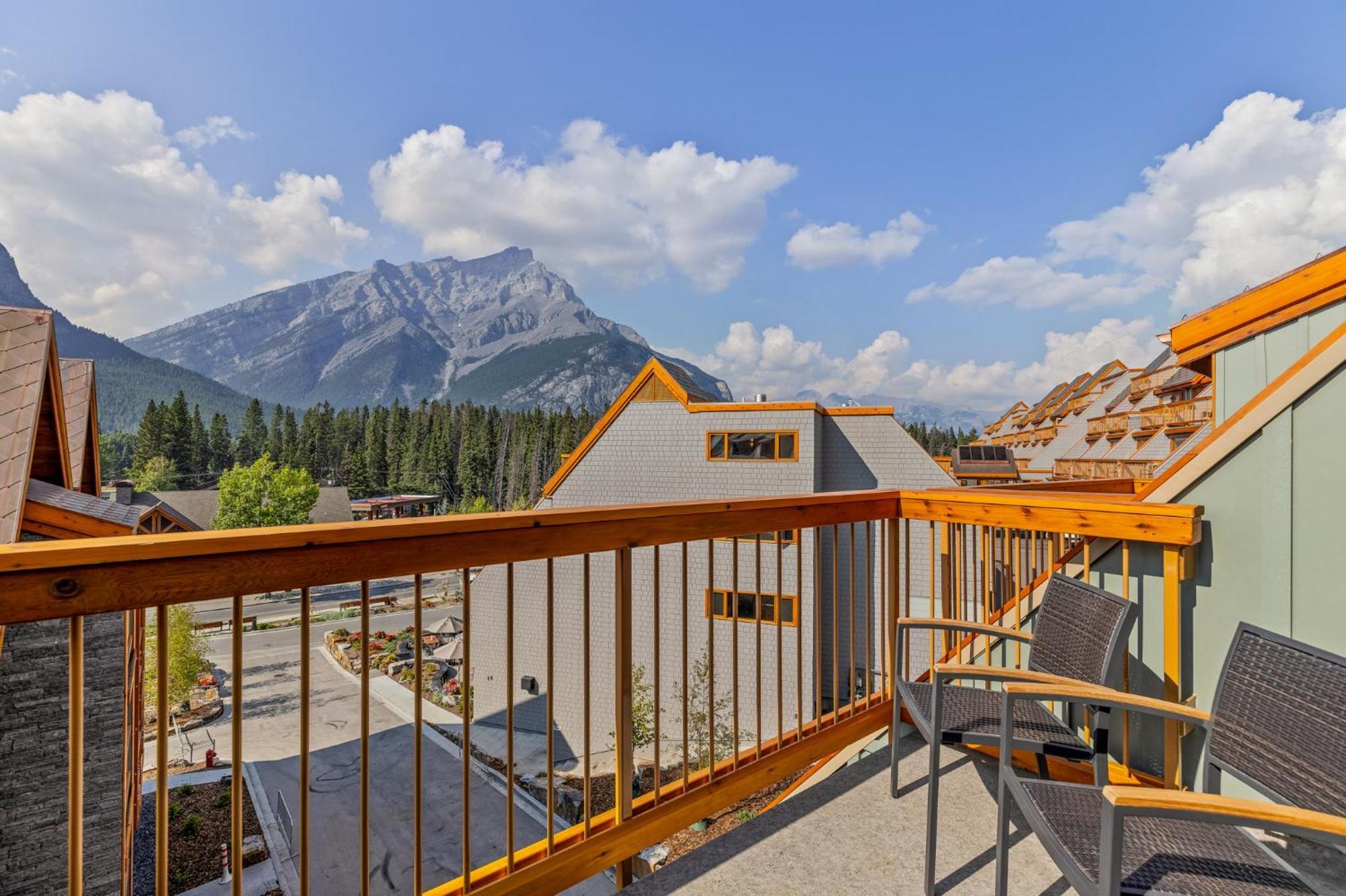 Otter Hotel 4*